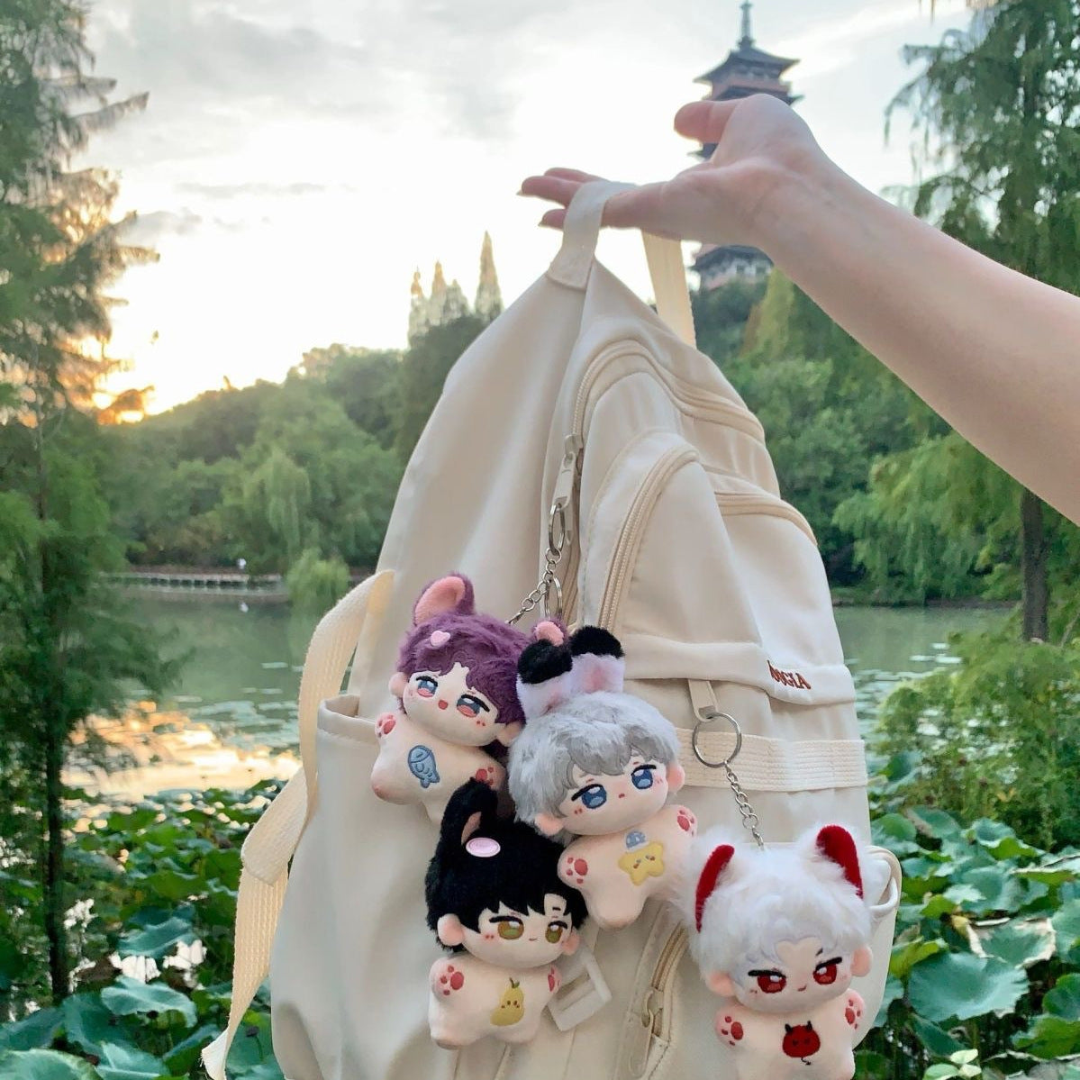 Love and Deepspace | Peluche lapin étoile de mer 10cm